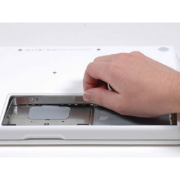 Замена крышки MacBook Core 2 Duo RAM