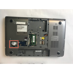 Замена экрана Toshiba Satellite P855-S5312